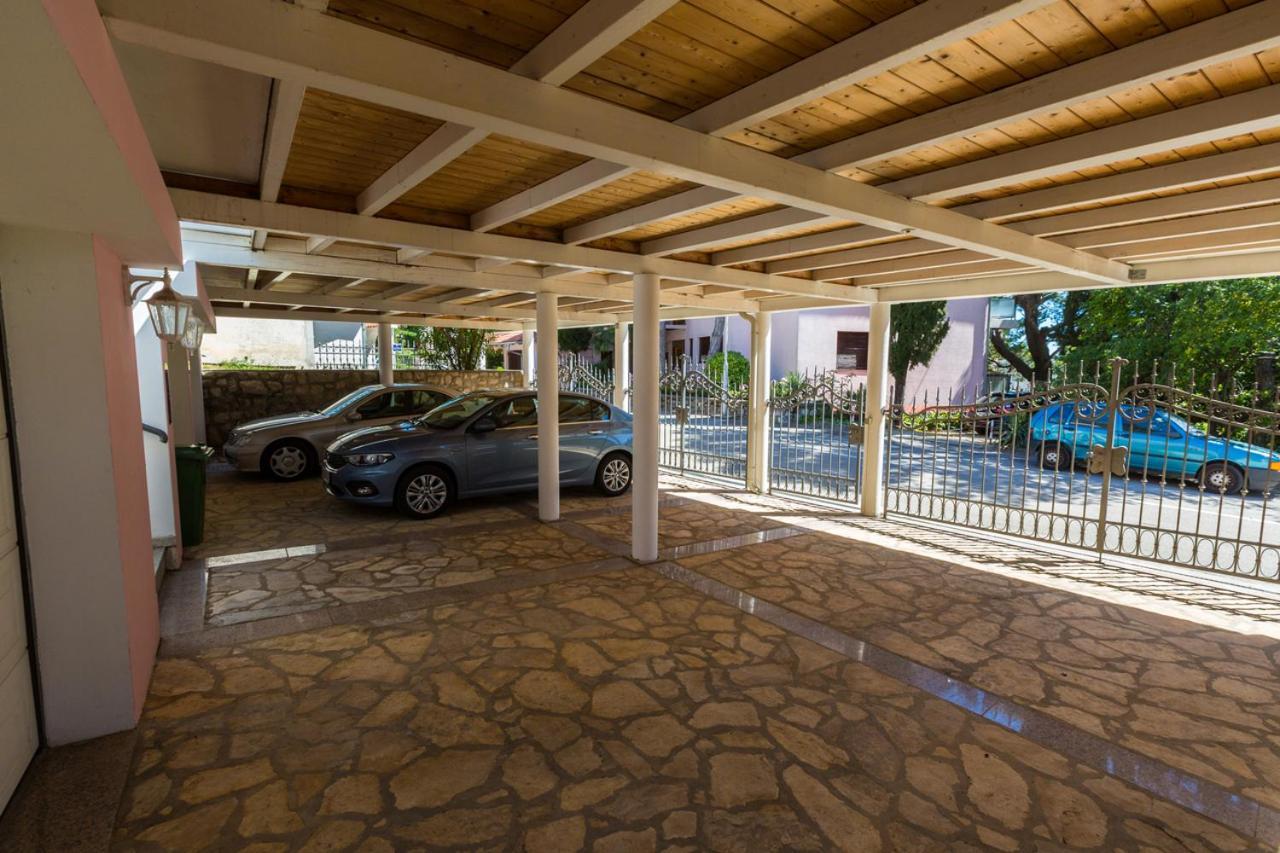 Jurincic Lägenhet Crikvenica Exteriör bild