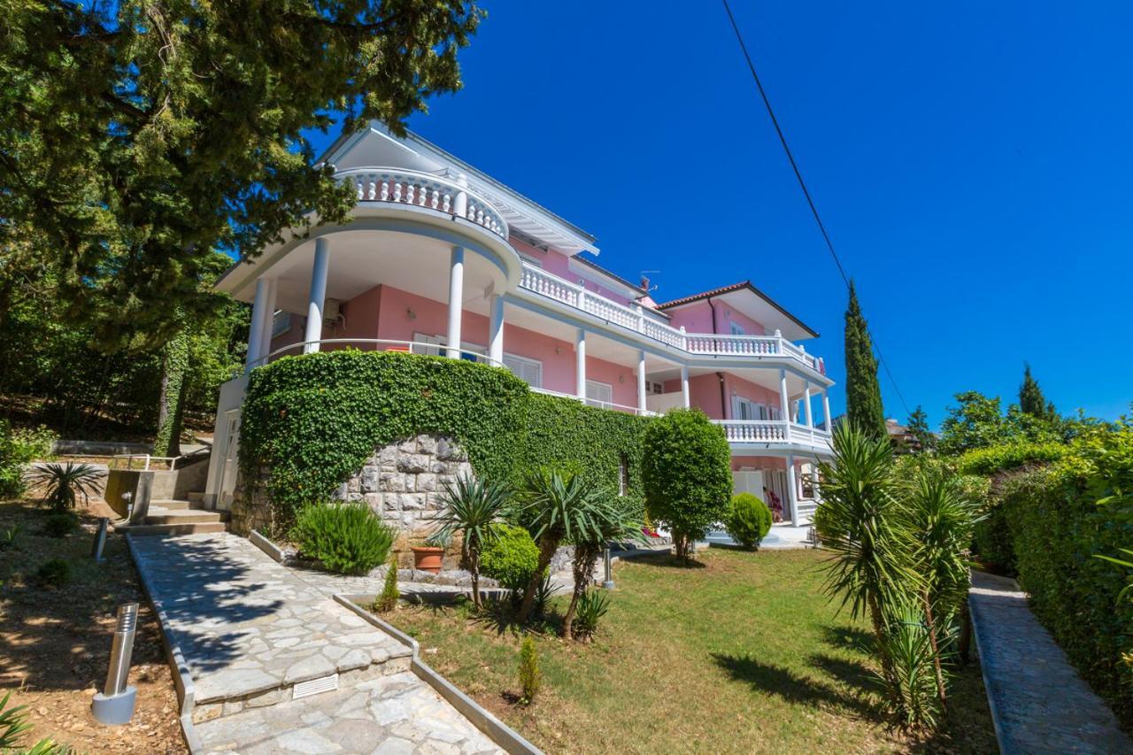 Jurincic Lägenhet Crikvenica Exteriör bild